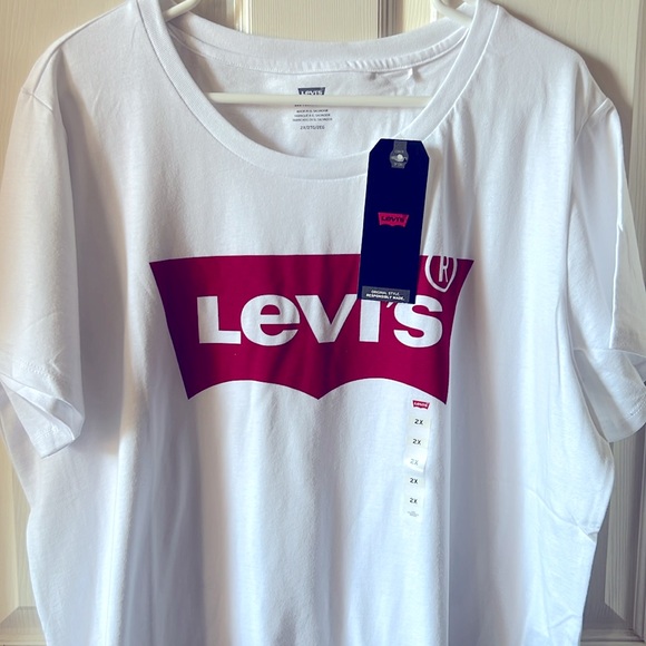 NWT Levi’s Men’s or Women’s 2X white T shirt - Picture 2 of 7